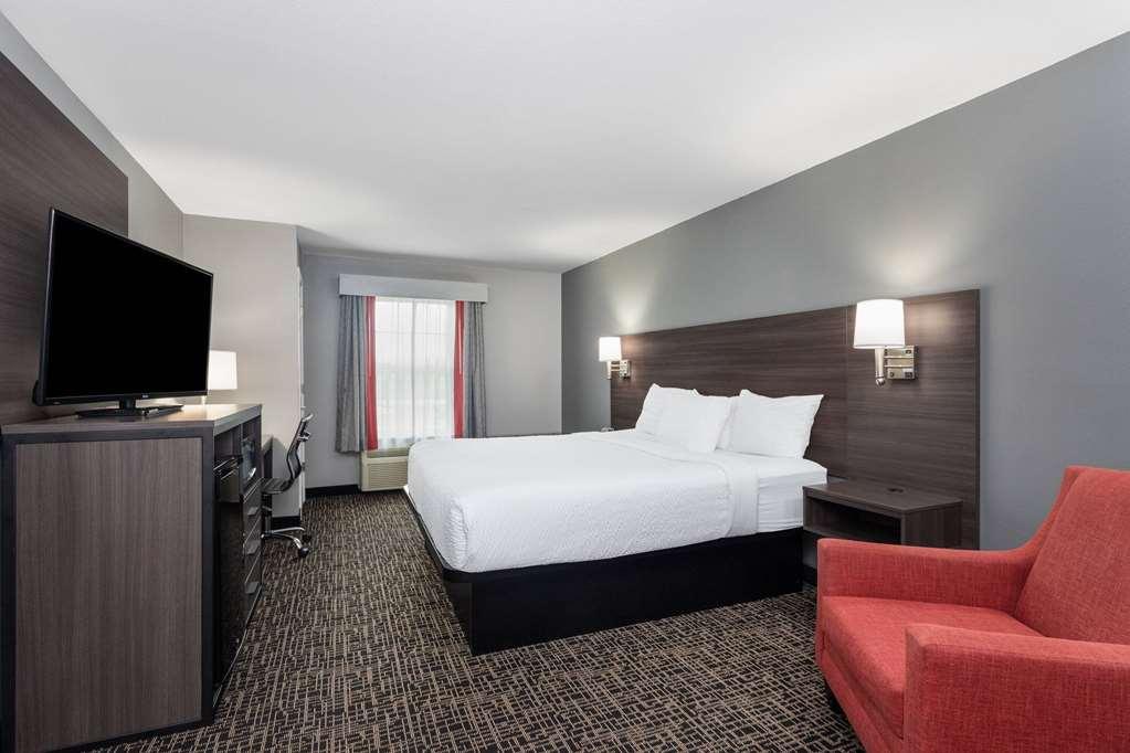 Ramada By Wyndham Sellersburg/Louisville North Quarto foto